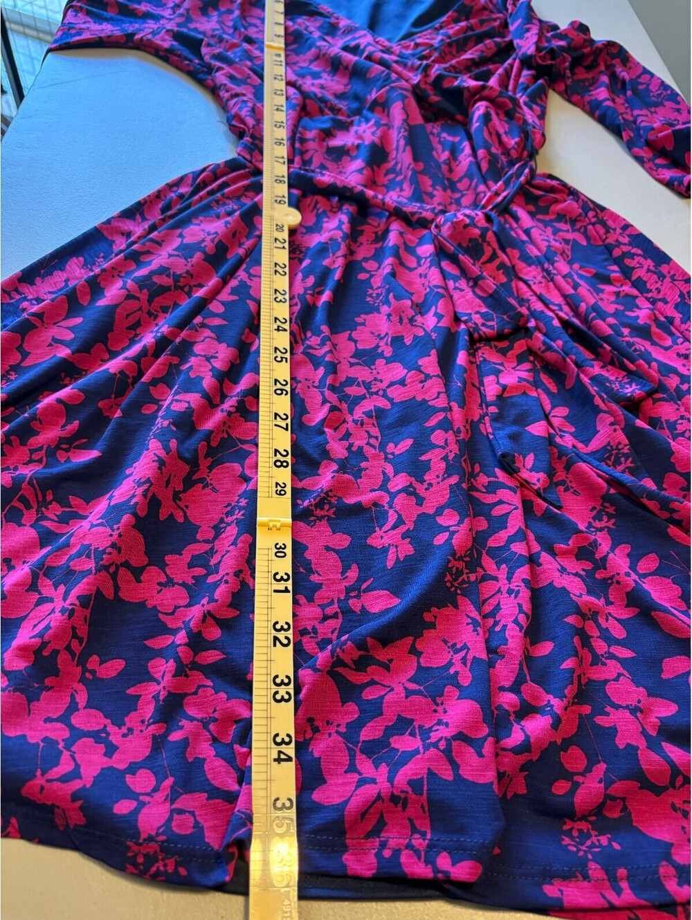 41 Hawthorn Large Navy Blue and Pink Floral Wrap Dress with Belt - Picture 9 of 9